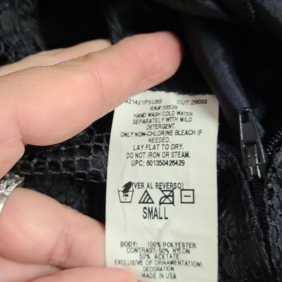 SOLD….Black lace dress - Picture 7 of 7